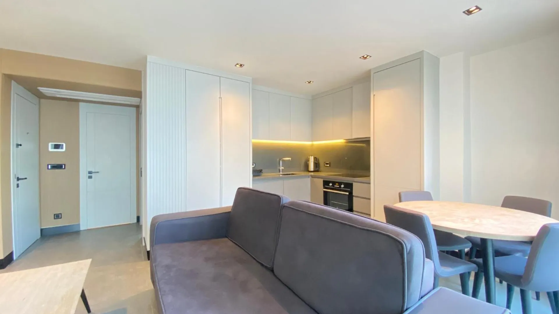 Chic 1-Br Residence In Bodrum - Beach Access Gümbet 0*,